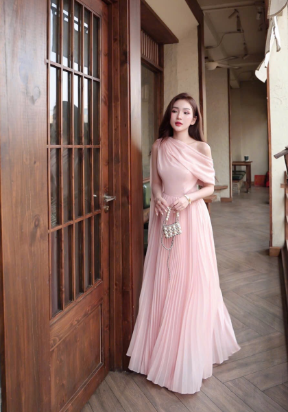 Ventom Dress - Premium Pink Maxi Dress | Đầm voan dập ly cao cấp